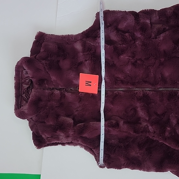 Nicole Miller  Reversible Quilted Faux Fur Insulated Puffer Vest/ M. - Picture 6 of 9